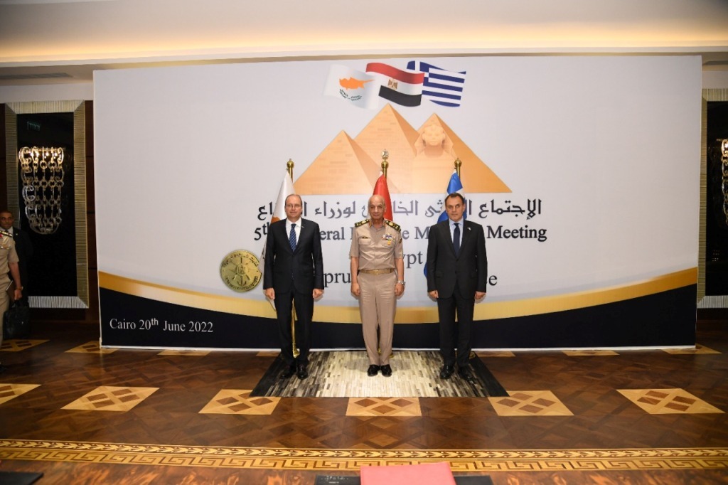 اجتماع ثلاثي لوزراء دفاع مصر وقبرص واليونان لبحث التعاون العسكري