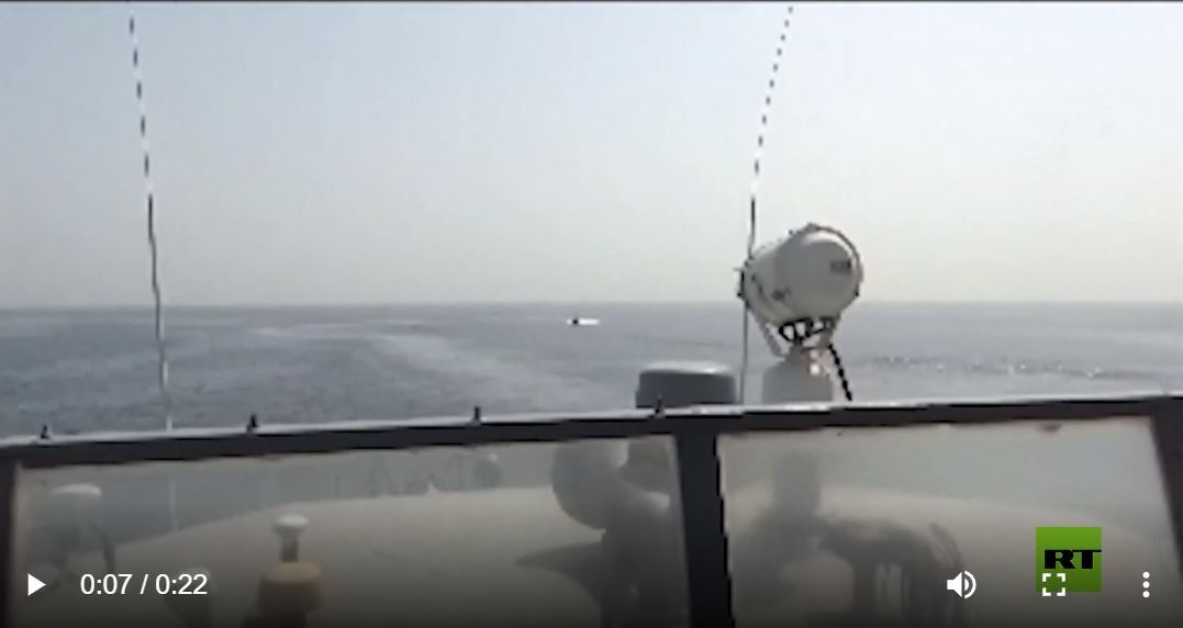 البنتاغون: زورق حربي إيراني اقترب بشكل خطر من سفن أمريكية في مضيق هرمز