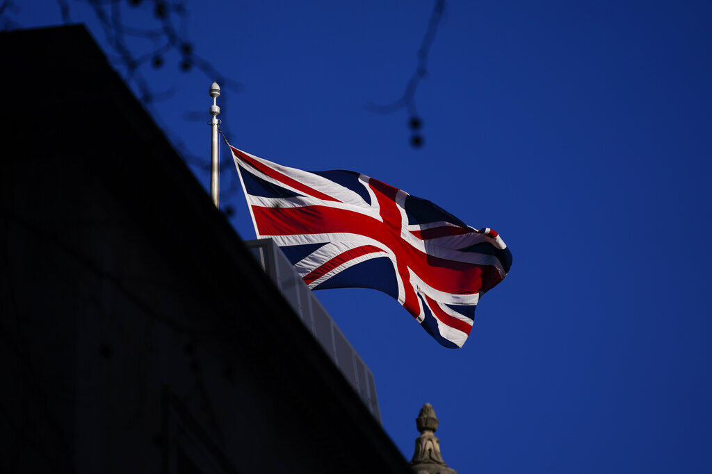 تقرير: بريطانيا رفضت طلبات لجوء 9 من بين كل 10 أشخاص