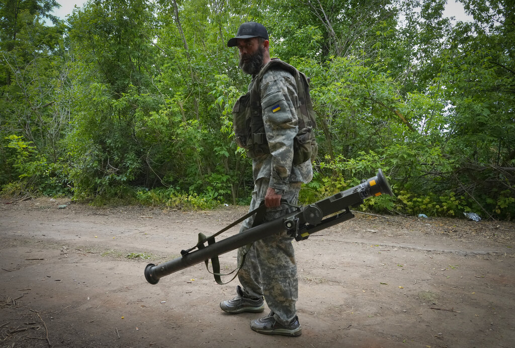 صحيفة: إيطاليا تعد مجموعة جديدة من إمدادات الأسلحة لأوكرانيا