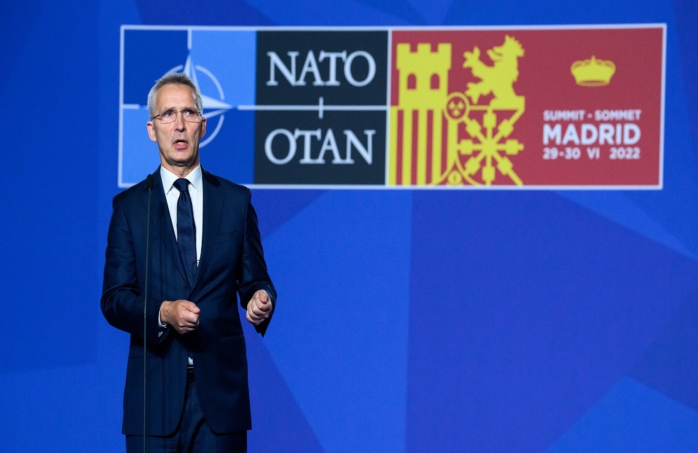 ستولتنبرغ: قادة الناتو سيدعون السويد وفنلندا للانضمام إلى عضوية الحلف الأربعاء