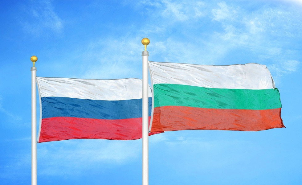 السفيرة الروسية لدى بلغاريا تصف طرد 70 دبلوماسيا بأنه خطوة غير ودية