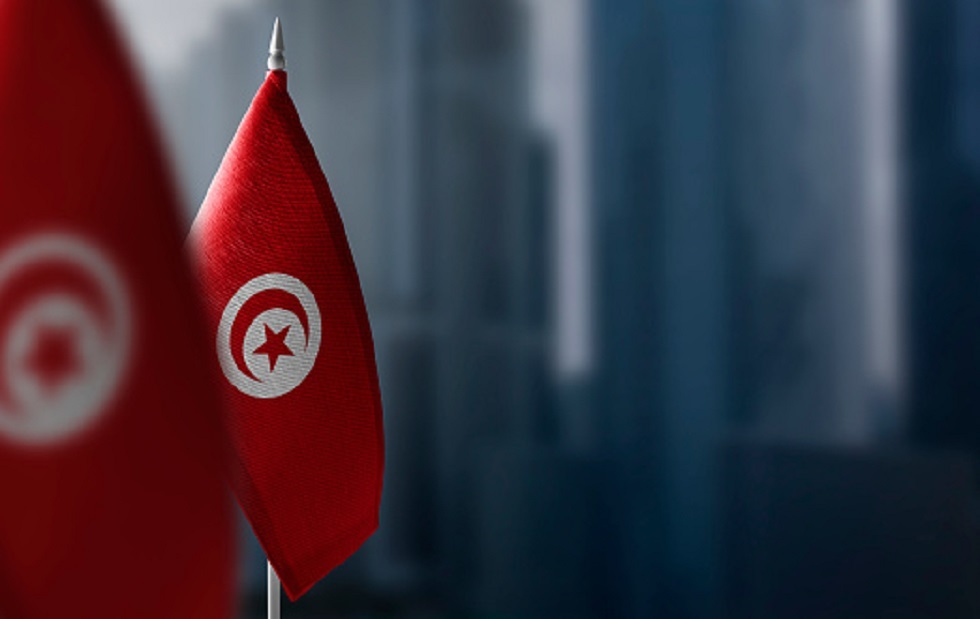 تونس.. الدستور الجديد المقترح يغير النظام السياسي ويؤكد أن الدولة جزء من الأمة الإسلامية