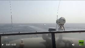 البنتاغون: زورق حربي إيراني اقترب بشكل خطر من سفن أمريكية في مضيق هرمز