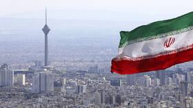 إيران: الاتفاق مع الغرب مرهون برفع العقوبات الجائرة وغير المحقة