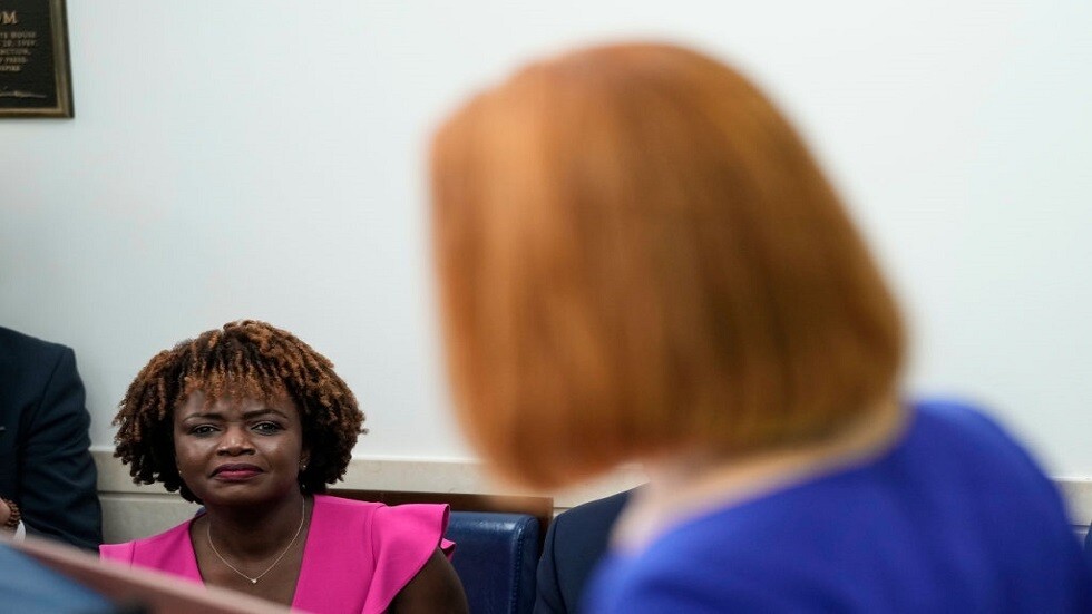 البيت الأبيض ينتقد تطبيق فلوريدا حظر الحديث عن المثلية في المدارس