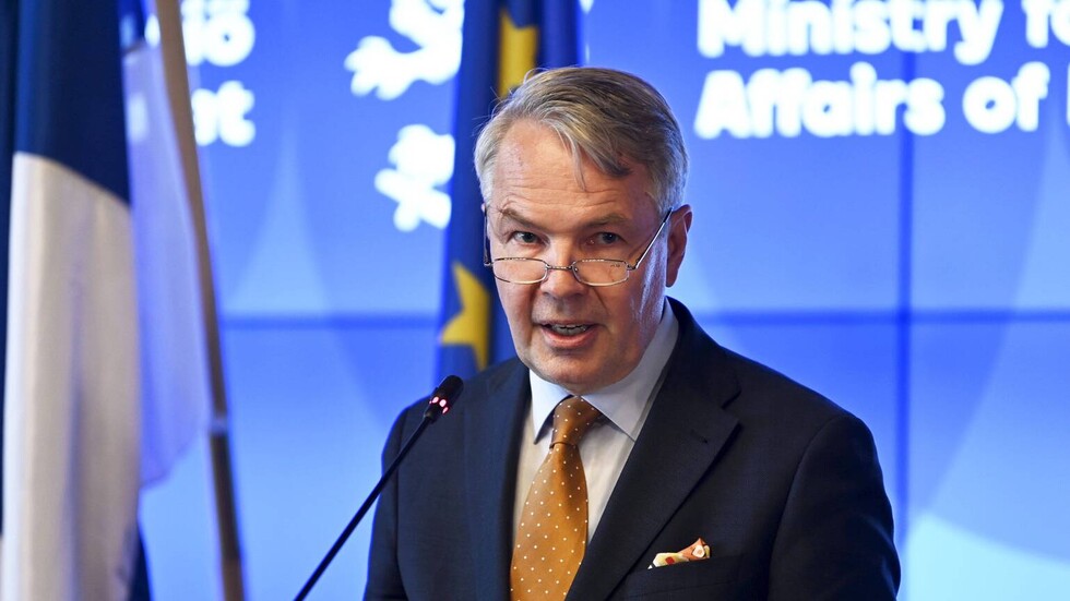 فنلندا تشير إلى بروز ستار حديدي جديد بين روسيا ودول أوروبا