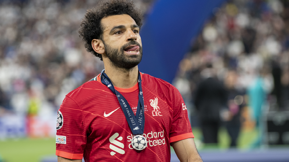 من هو الشخص الذي أقنع صلاح بتجديد عقده مع ليفربول؟
