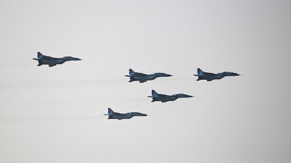 سلوفاكيا قد تزود أوكرانيا بدبابات وطائرات