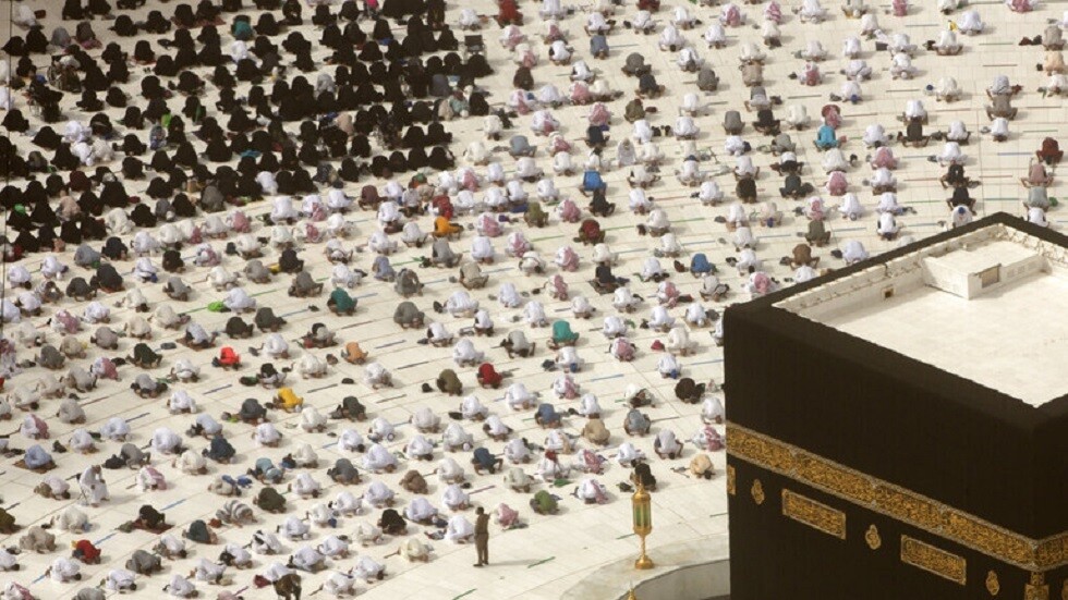 السعودية.. غرامات طائلة لـ288 مخالفا لأنظمة الحج