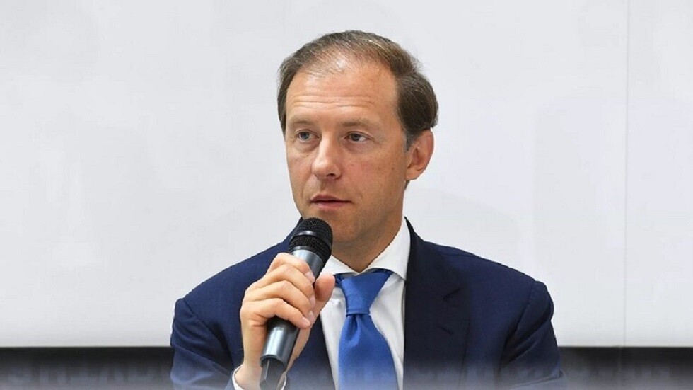 وزير روسي: بدأت صحوة الغرب وإدراك مغبة نتائج العقوبات  