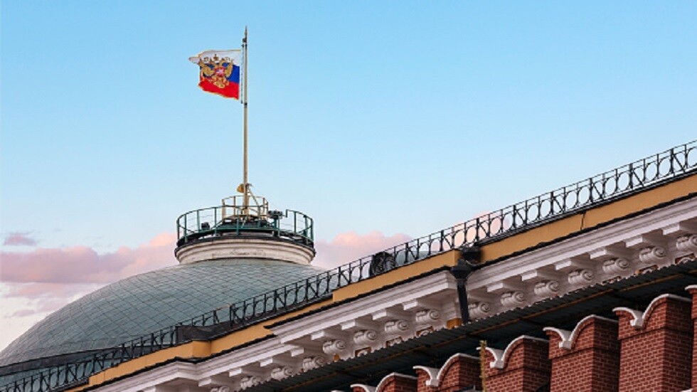 صحيفة: عقوبات الدول الغربية تسببت بأضرار كبيرة لاقتصاداتها دون أن تؤثر على موسكو