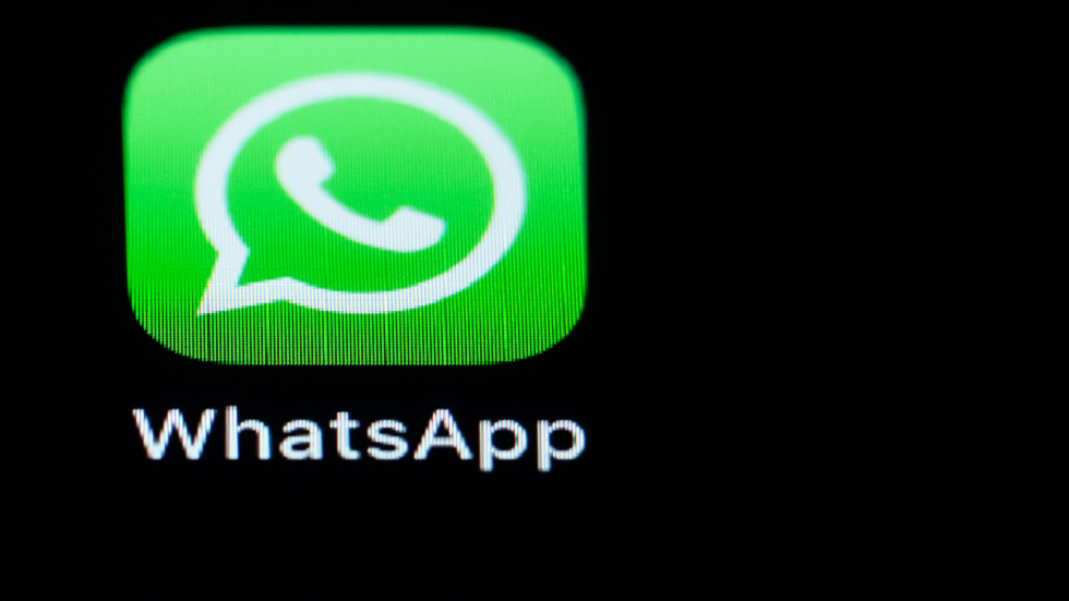 "واتس آب" يسعى لإطلاق "وضع التخفي" لحجب حالتك عن أصدقائك!
