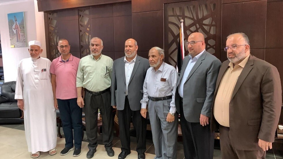 محمود الزهار: بحثنا مع المخابرات المصرية تسهيل السفر والوضع الاقتصادي والأمني