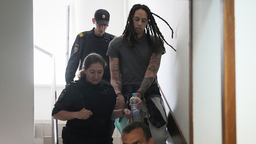 بايدن يكتب رسالة للاعبة كرة السلة الأمريكية المعتقلة في روسيا