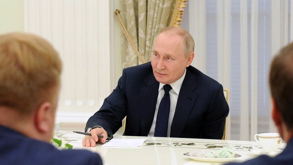 بوتين: عقوبات الغرب زادت من تعقيد الوضع في مجال الغذاء في العالم