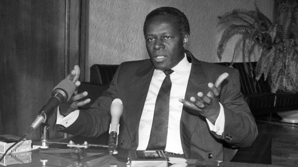 الموت يغيب ثاني زعيم عالمي سابق خلال يوم واحد