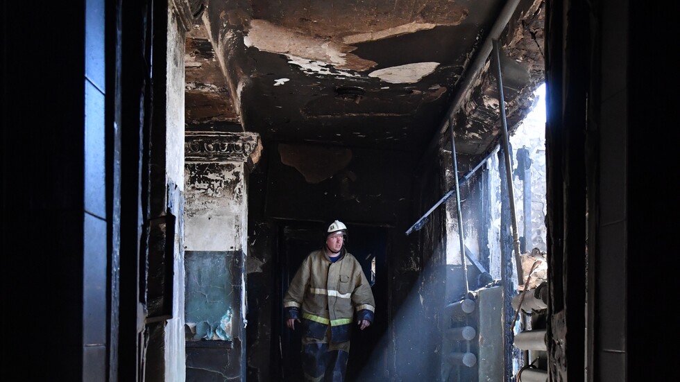 وزيرة الصحة في لوغانسك: القوات المسلحة الأوكرانية أحرقت مستشفى للولادة في سيفيرودونيتسك قبل انسحابها