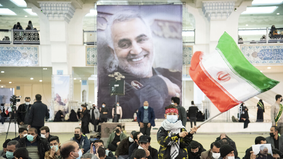 تقرير: الاستخبارات الأمريكية تعتقد أن إيران قد تحاول اغتيال مسؤول أمريكي انتقاما لمقتل سليماني