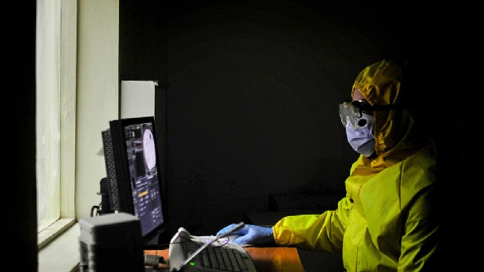 مستشار السيسي للصحة: معظم مصابي موجة كورونا السادسة يعانون الرشح وارتفاع الحرارة