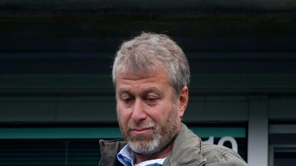 ملياردير روسي يقاضي الاتحاد الأوروبي