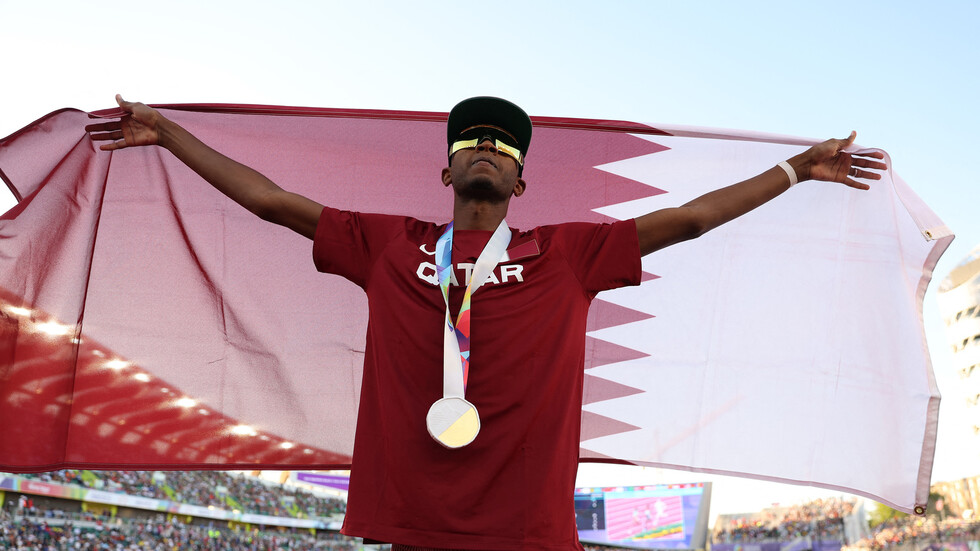 بالفيديو.. اللقب الثالث تواليا للقطري برشم في بطولة العالم لألعاب القوى