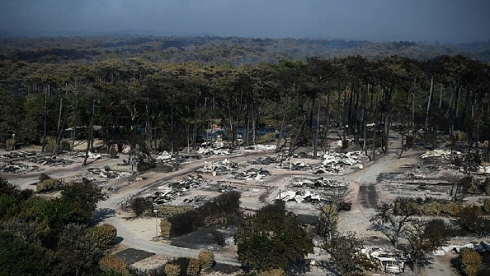 فرنسا.. إجلاء 32 ألف شخص عن منازلهم بسبب حرائق الغابات (فيديو)