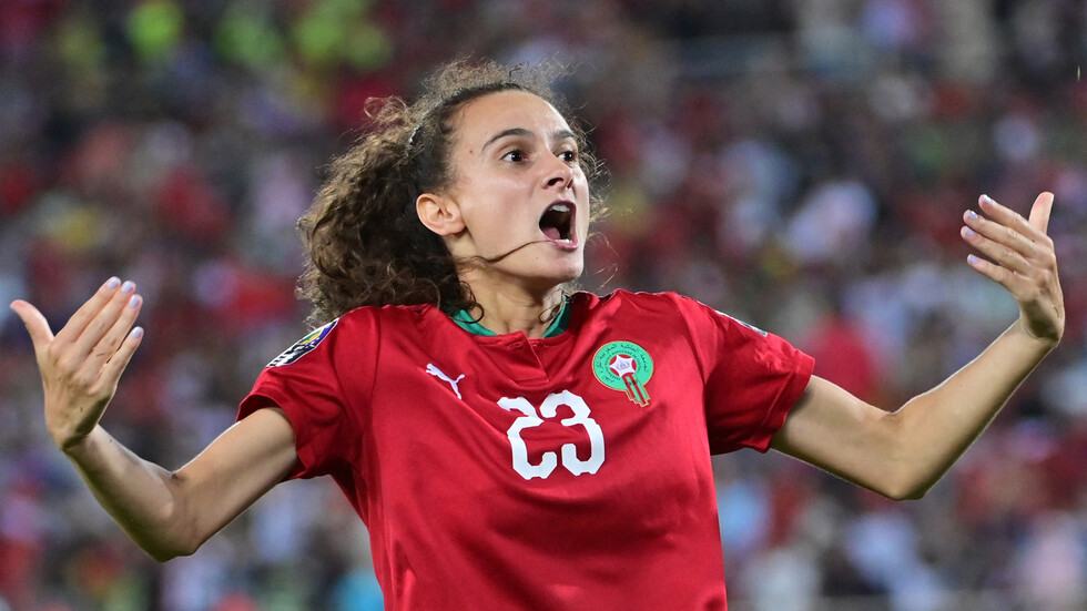 بالفيديو.. لاعبة مغربية لم تكن تعلم أنها من قادت منتخب بلادها لنهائي كأس إفريقيا