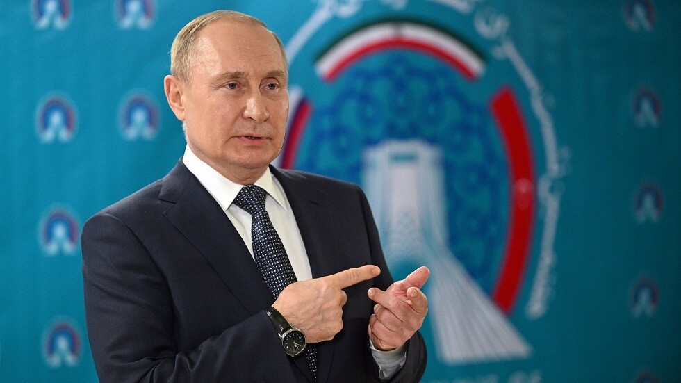 بوتين يتحدث بسخرية عن أزمة الطاقة: في الغرب متخصصون كبار في العلاقات غير التقليدية