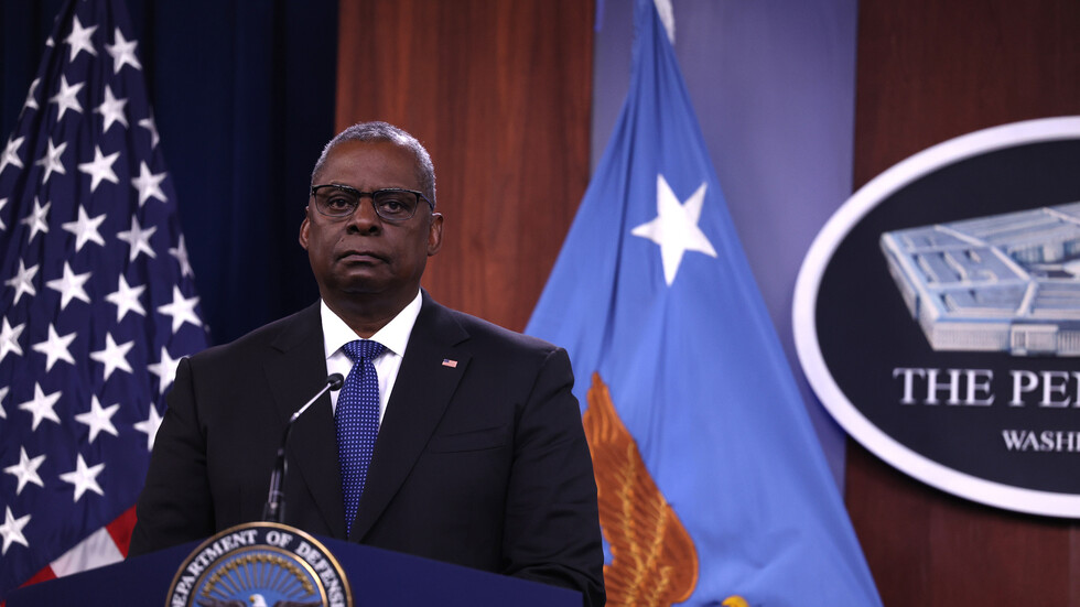 وزير الدفاع الأمريكي: أنصح إيران بعدم تقديم مساعدات عسكرية لروسيا