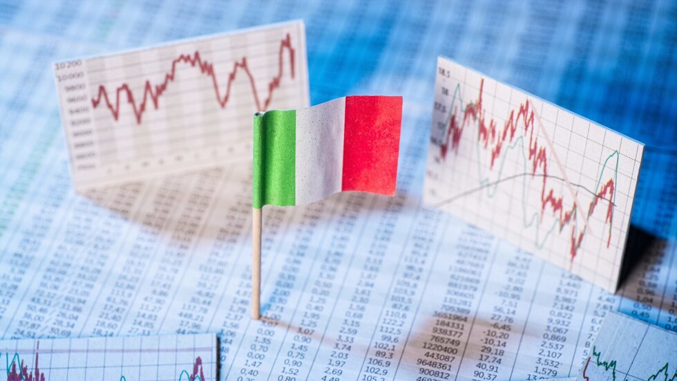 مؤشر البورصة الإيطالية يتراجع بنسبة 2.6% بعد إعلان دراغي استقالته