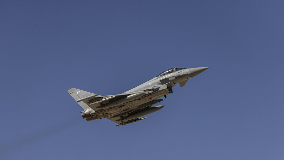 ألمانيا تفرض قيودا على تحليق بعض طائراتها الحربية بسبب مشاكل فنية