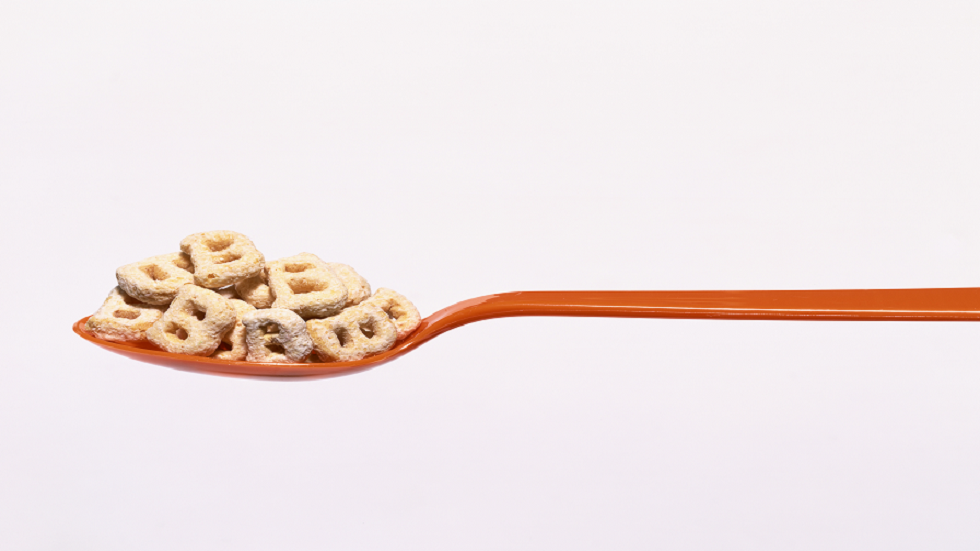 "من دعم صحة الدماغ إلى تحسين المزاج".. ما فوائد فيتامينات B؟