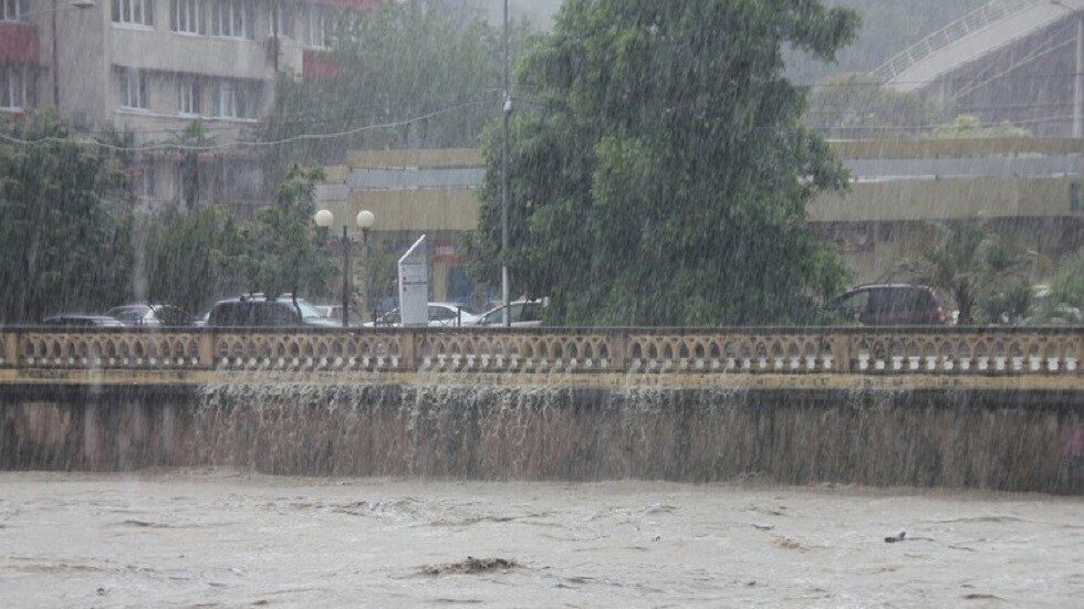 إعلان حالة الطوارئ في سوتشي بسبب سوء الأحوال الجوية