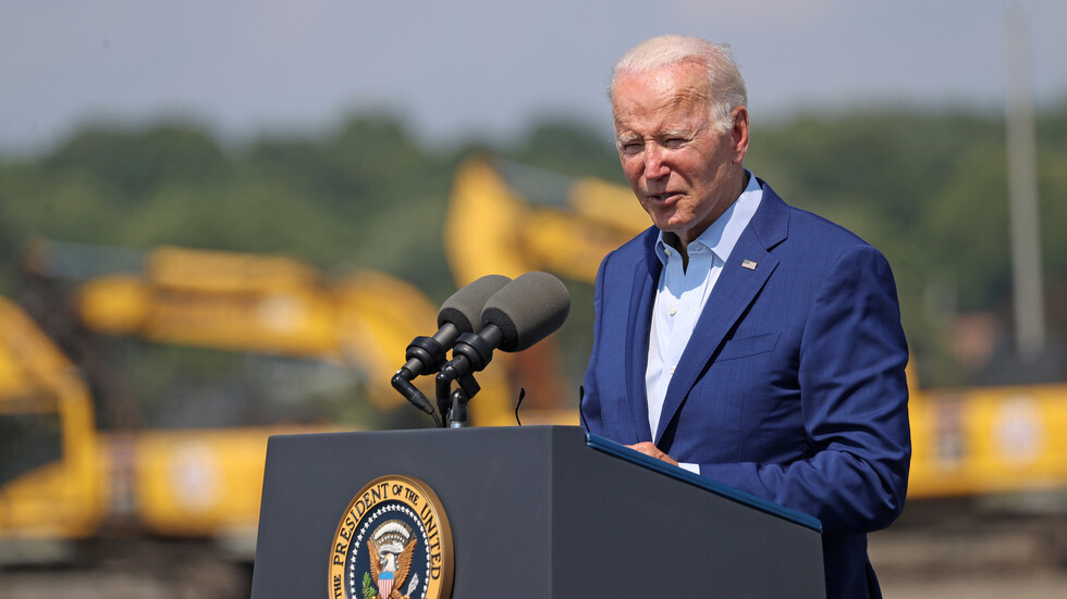 بايدن يدين عدم تحرك ترامب خلال اقتحام الكابيتول الأشبه بـ"جحيم القرون الوسطى"