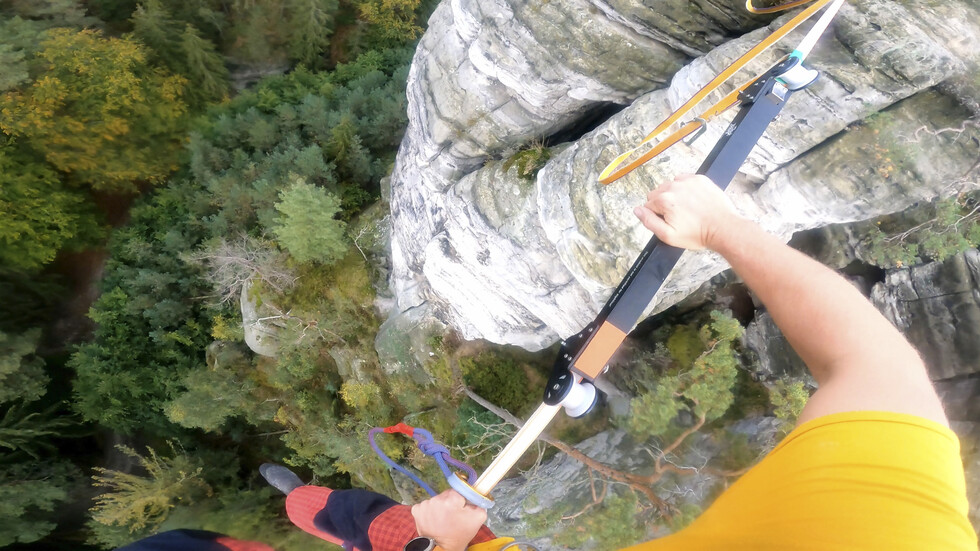 لأول مرة على حبل مشدود.. بطولة عالمية