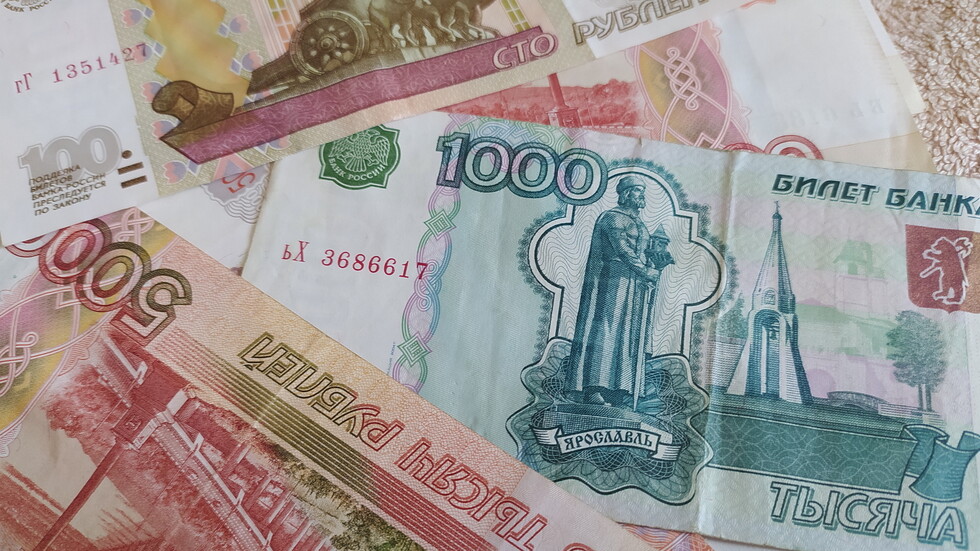 صندوق النقد الدولي يحسن توقعاته لأداء الاقتصاد الروسي في 2022