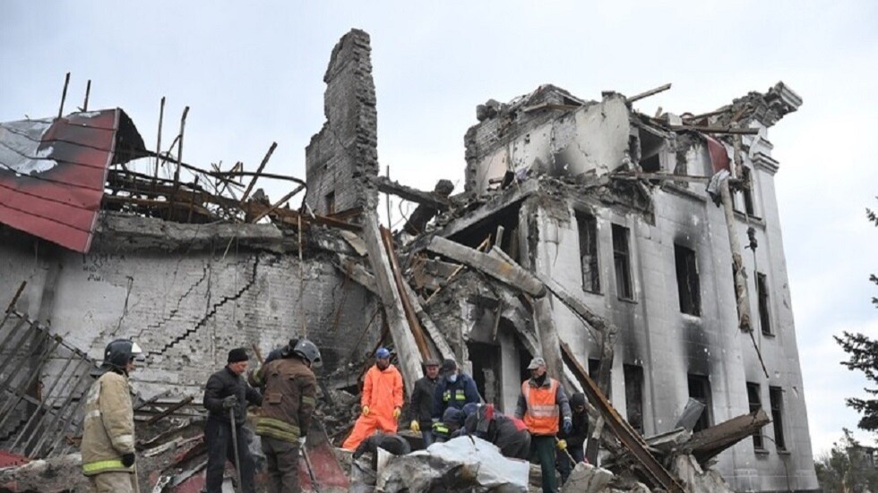 لوغانسك تعلن السيطرة على محطة الطاقة الحرارية في سفيتلودارسك بلوغانسك