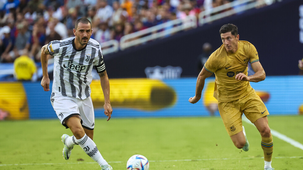 للمباراة الثانية على التوالي.. ليفاندوفسكي يفشل في هز الشباك مع برشلونة