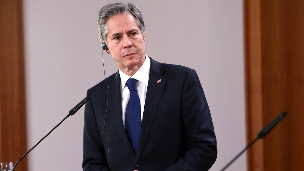 بلينكن يعلن أنه بصدد إجراء محادثات مع لافروف في الأيام المقبلة لأول مرة منذ العملية العسكرية الروسية