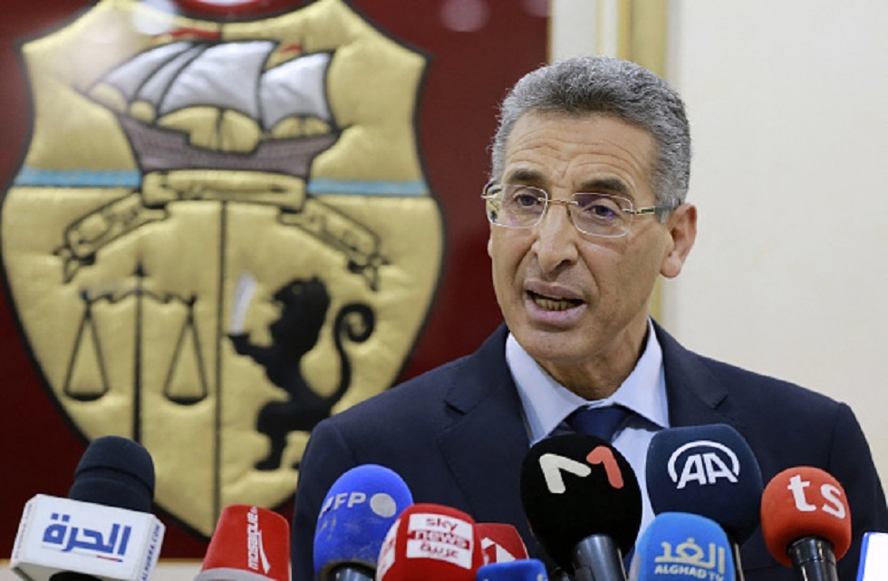 تونس.. وزير الداخلية يؤكد تعرض أمن البلاد لتهديدات إرهابية