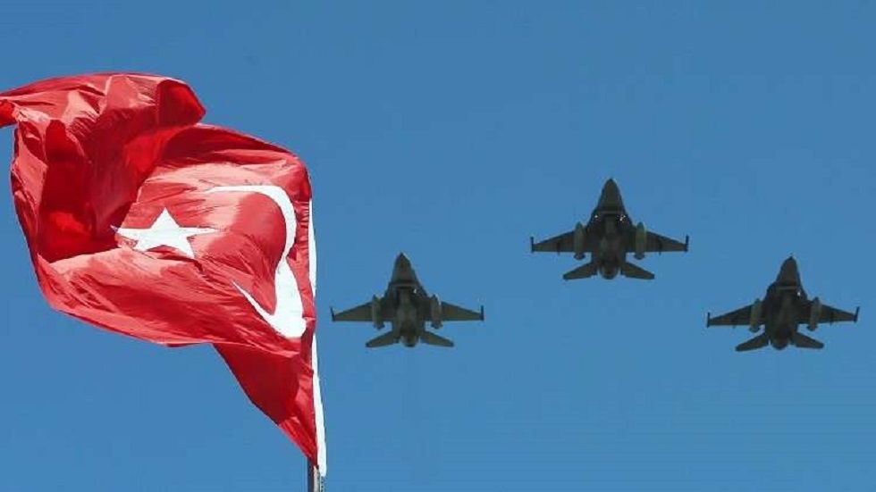 تركيا تقصف حدود قضاء مخمور العراقي بطائرة مسيرة