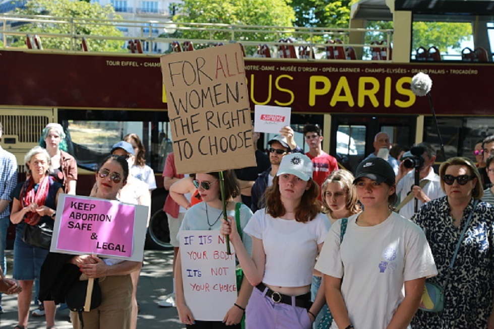تظاهرات في فرنسا مؤيدة لحق الإجهاض (فيديو + صور)