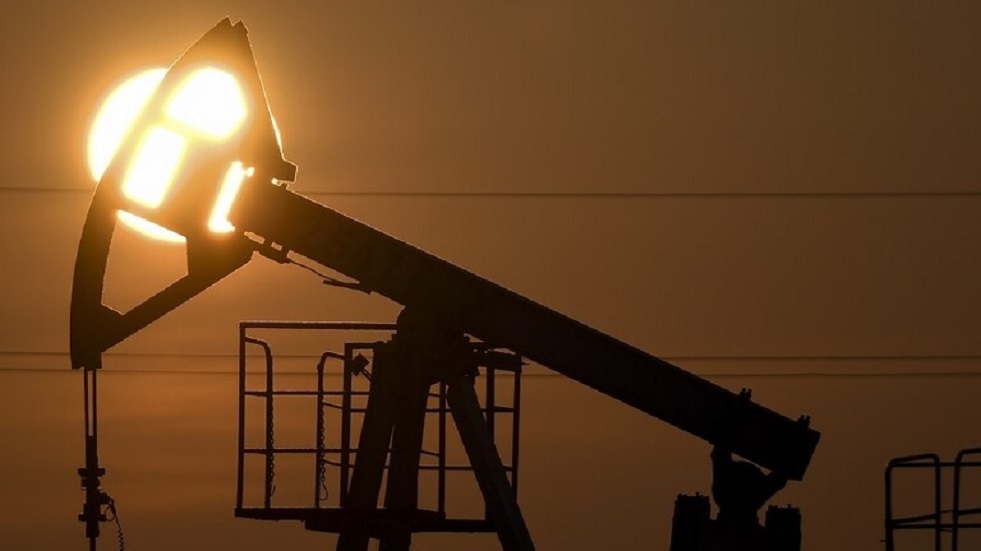 كيشيدا: هناك خطط لمجموعة السبع لخفض أسعار النفط الروسي إلى النصف