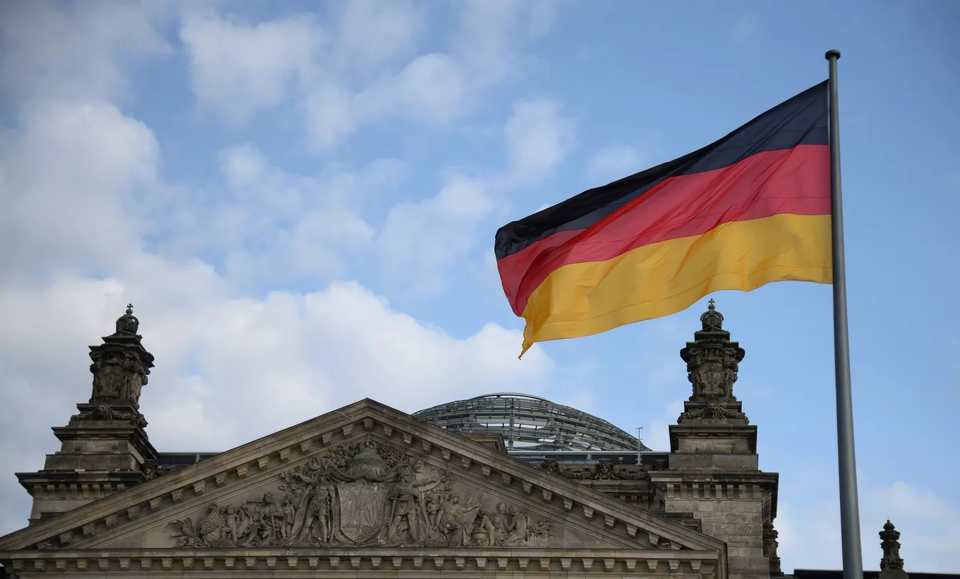 ألمانيا تسجل عجزا تجاريا لأول مرة منذ عام 1991