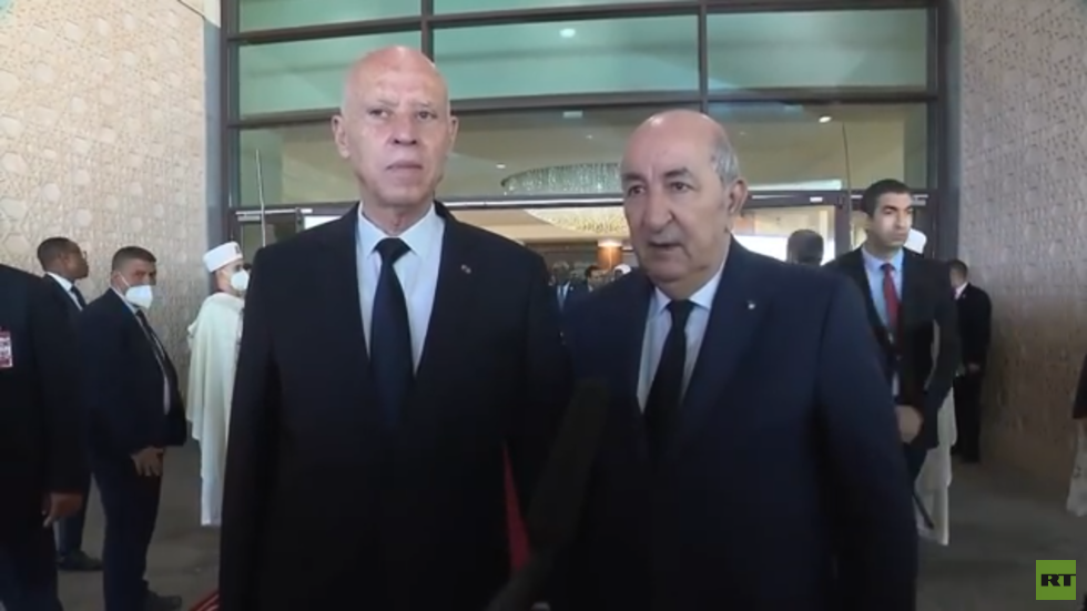 الرئيس الجزائري يعلن عن فتح الحدود البرية مع تونس (فيديو)