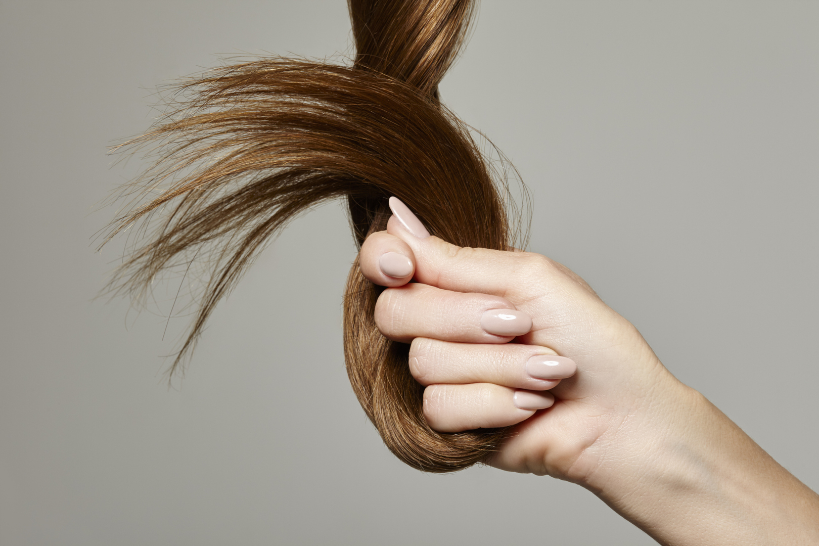 تغييرات في الشعر يمكن أن يشير ظهورها إلى مرض ألزهايمر
