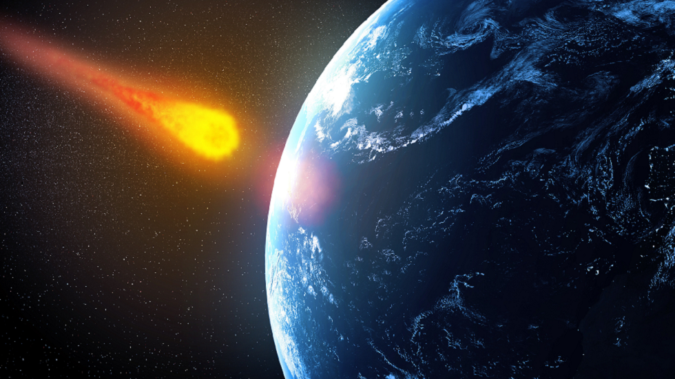 العلماء يكتشفون كويكبا بحجم حافلة يتحرك قريبا جدا من الأرض اليوم!