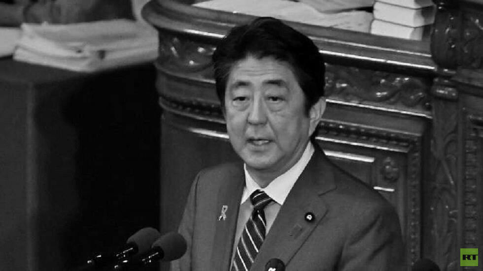 التلفزيون الياباني يعلن وفاة رئيس الوزراء السابق شينزو آبي إثر تعرضه لطلق ناري صباح اليوم