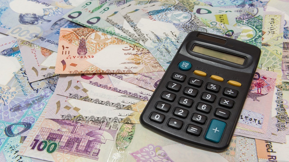 4 دول عربية في الصدارة.. هل تعلم ما هي العملات الأغلى في العالم؟
